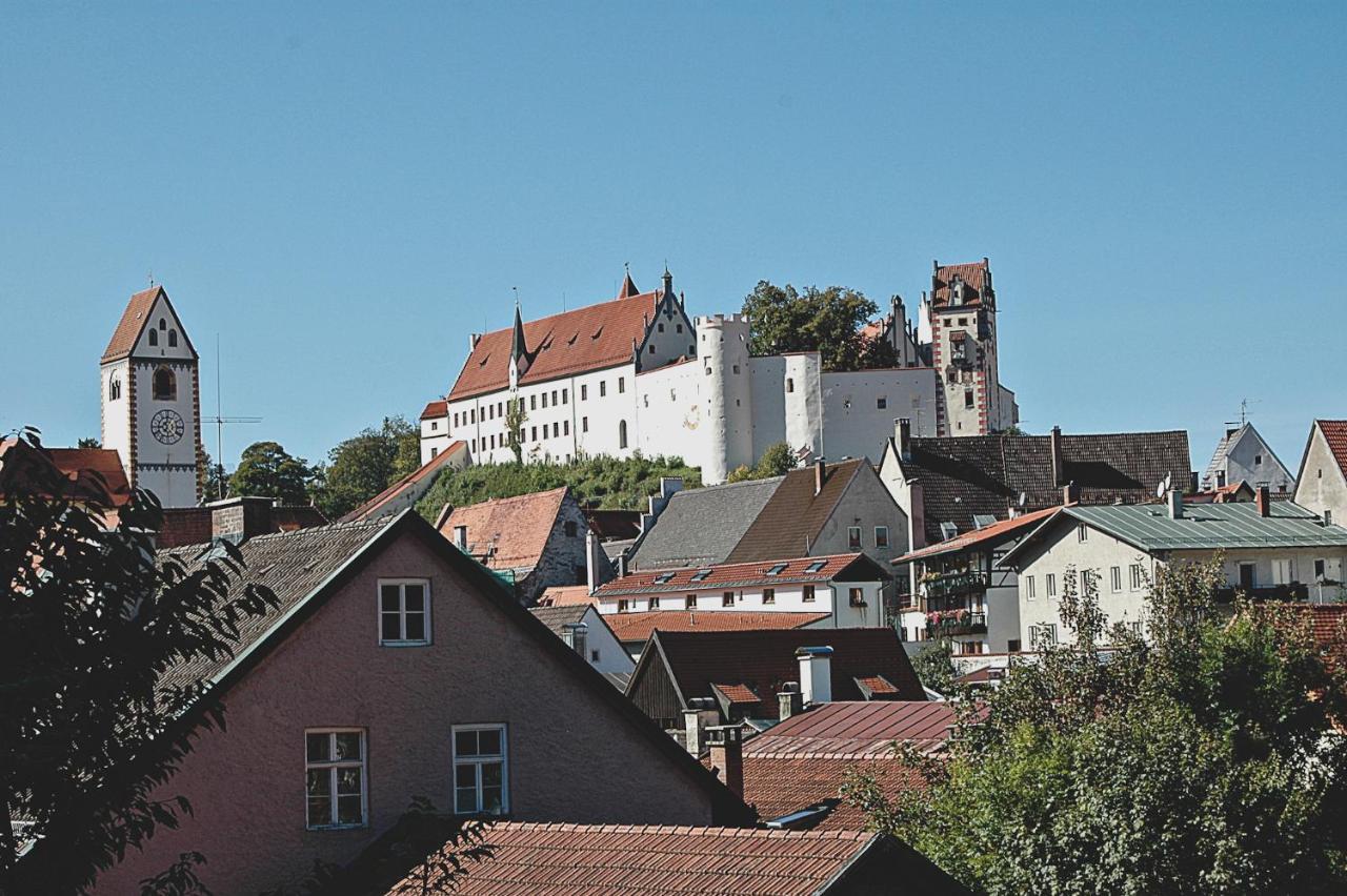 Gaestehaus Schoeberl Bed and Breakfast Füssen Esterno foto